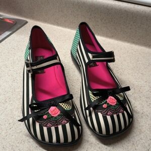 Chocolaticas Striped Flats with Pink Interior